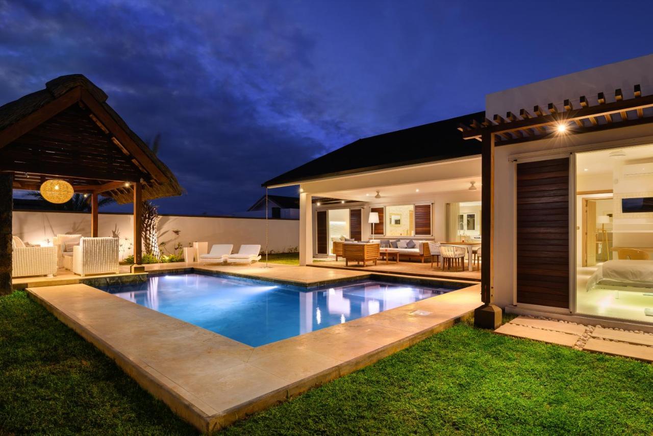 Clos Du Littoral By Fine & Country Grand Baie Exterior photo