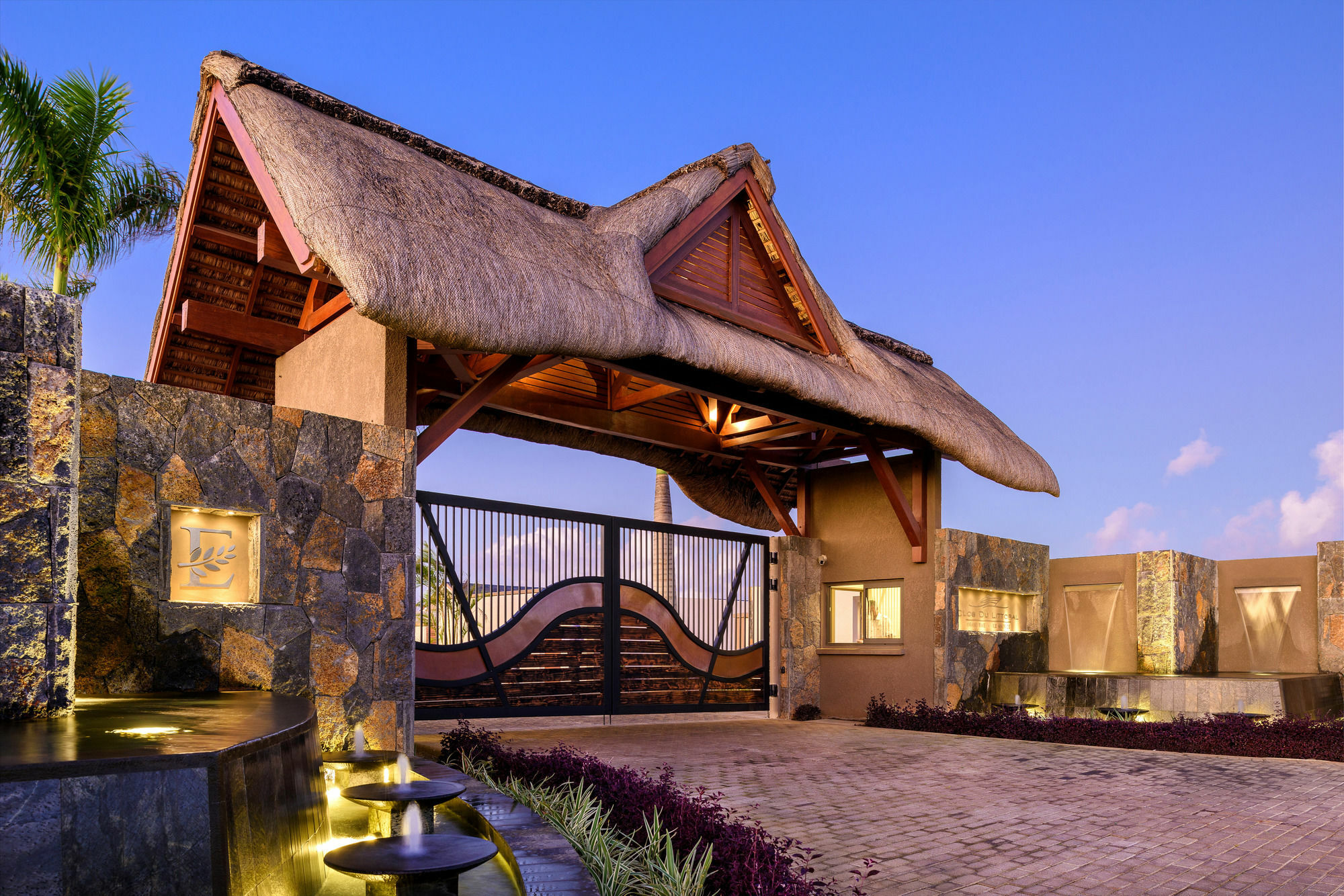 Clos Du Littoral By Fine & Country Grand Baie Exterior photo